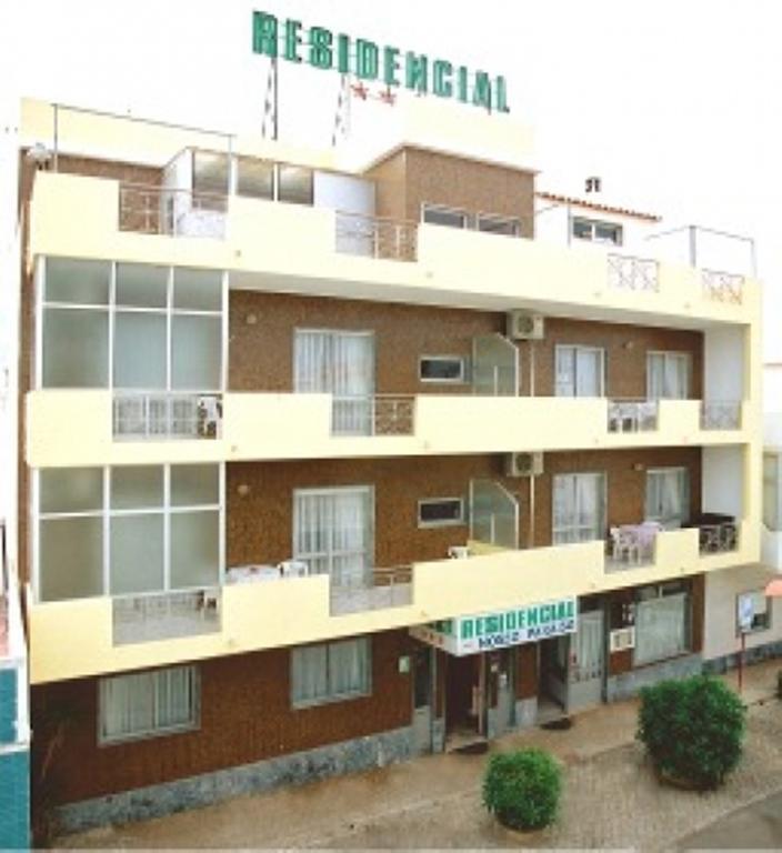Residencial Nosso Paraiso Bed & Breakfast กัวเตย์รา ภายนอก รูปภาพ